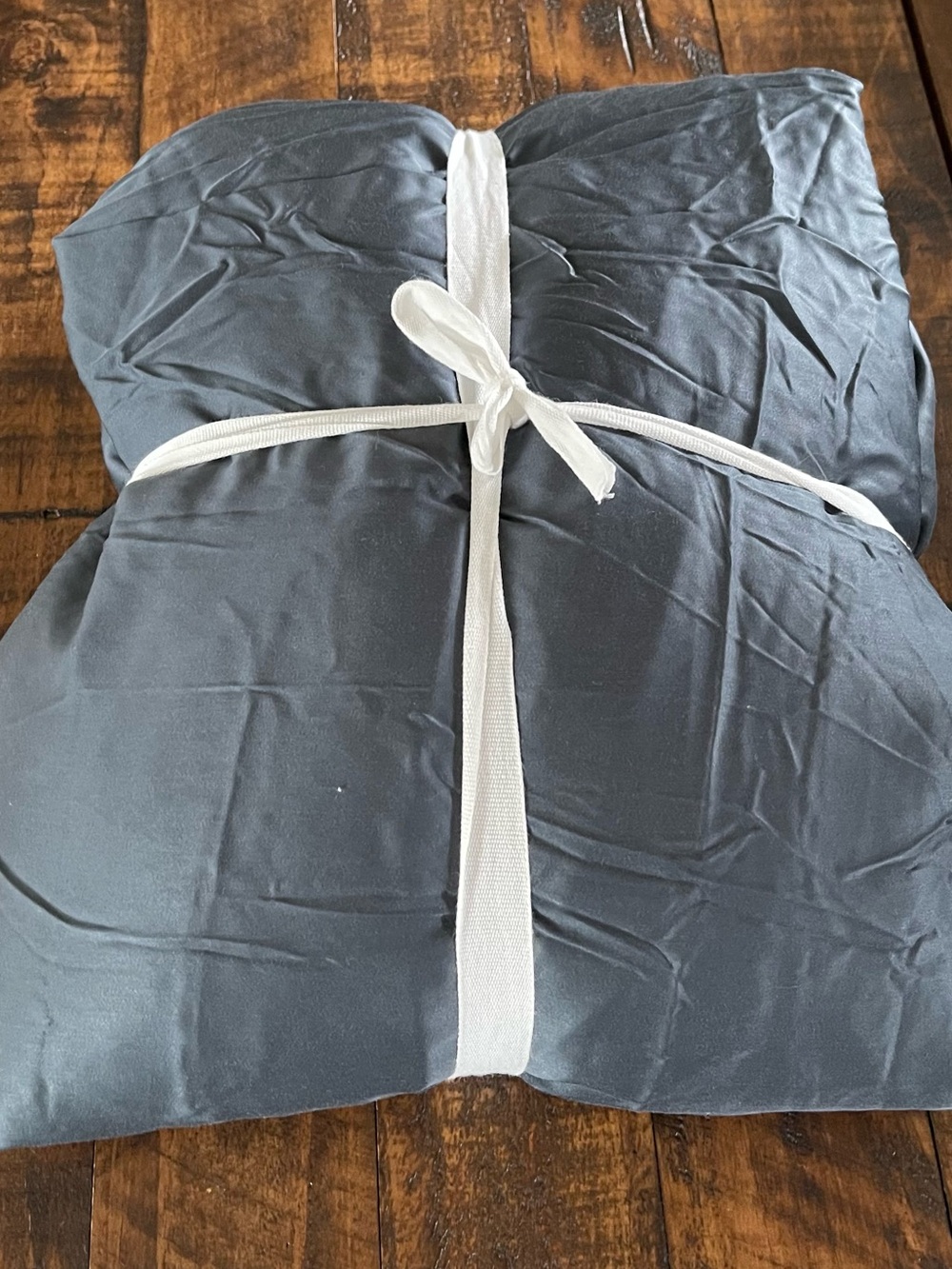 NEW Quince 3 Piece Bamboo Duvet Cover Set, King/Cal King (Nightfall)